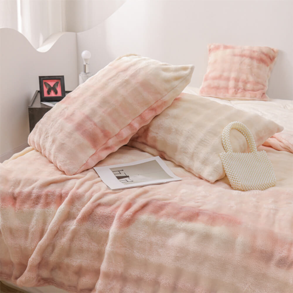 Luxuriöses flaches Laken aus weichem Kaninchenfell mit Farbverlauf