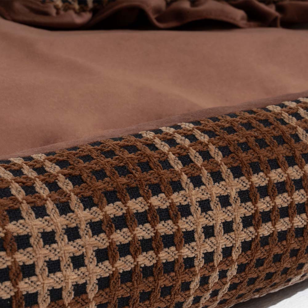 Lit d’oreiller pour chien de traversin confortable lavable à fleurs de luxe classique - Bliss Napper