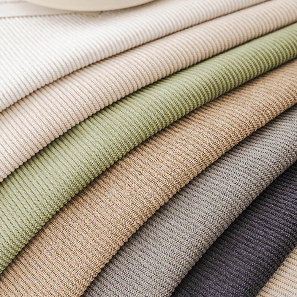 Cubierta de sofá de pana suave anti-scratch de pana suave impermeable para todas las estaciones con pompones