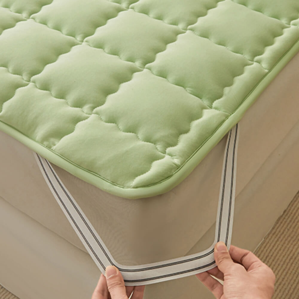 Topper del colchón sin deslizamiento acolchado de las sábanas transpirables