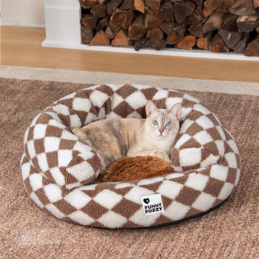 Cama clásica de gato de donas con bolsteras argyle - acogedor