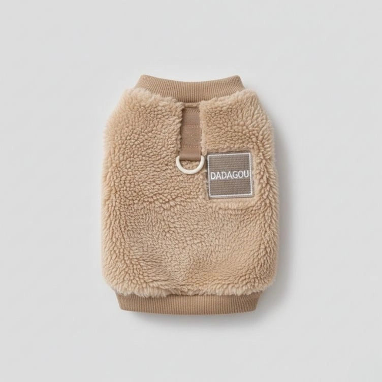 Chaleco de perro difuso cómodo y elegante: perfecto para caminatas de invierno