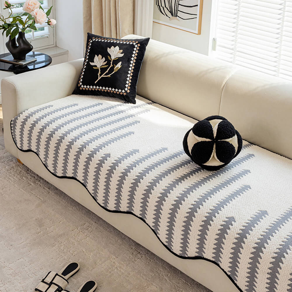 Cubierta moderna del sofá chenille de chenille chevron con bordes ondulados