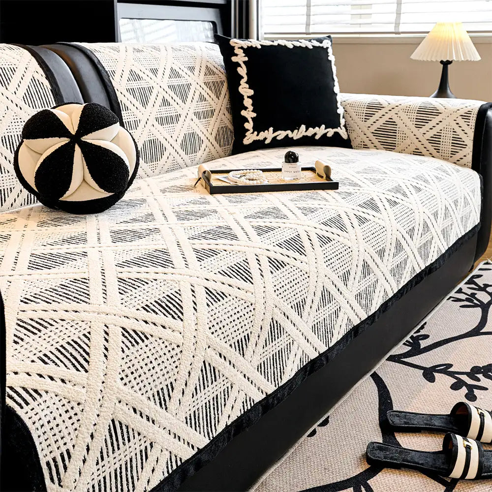 Creative Plaid Pattern Anti-Cat Scratch And Non-Slip Couch Cover - Suitable For All Seasons