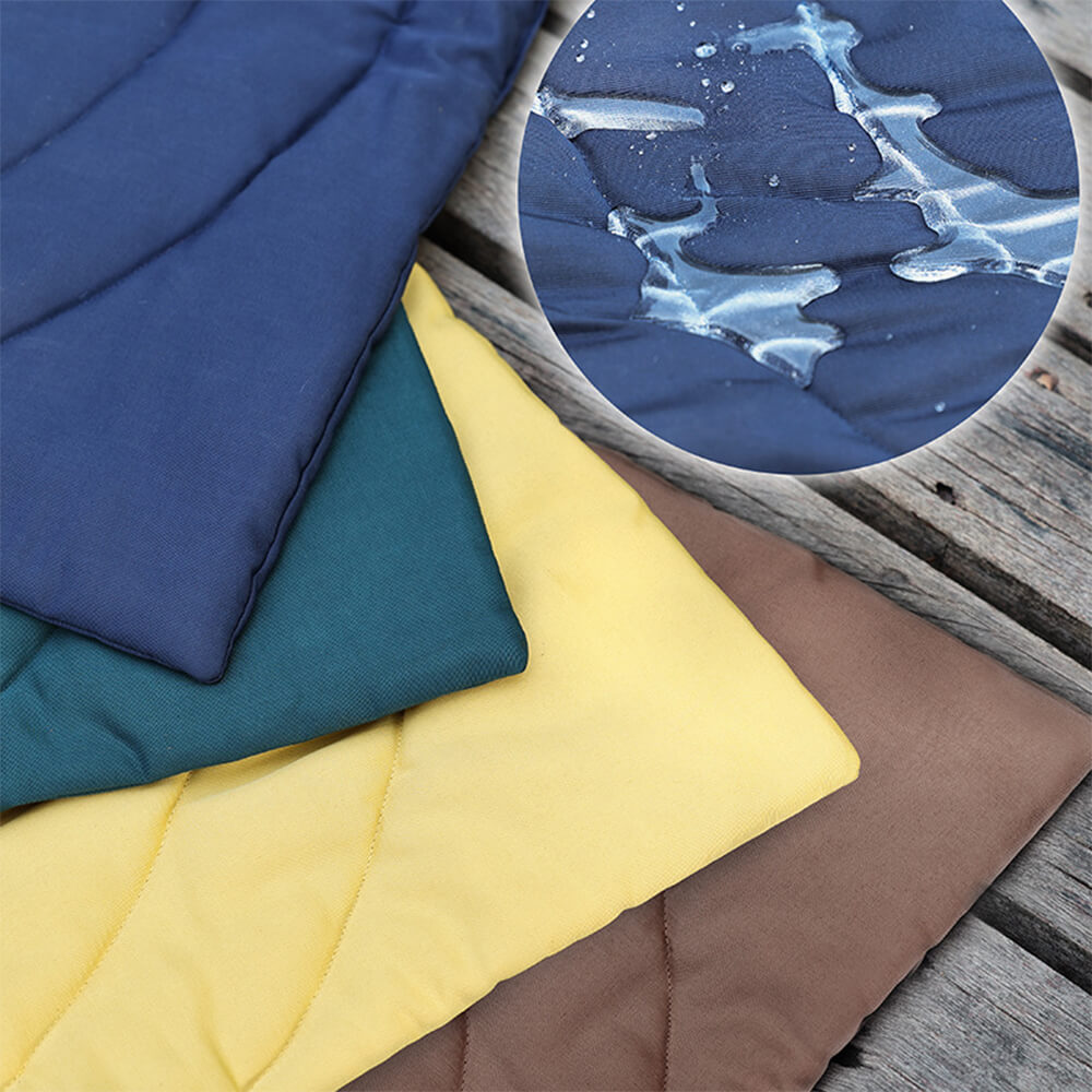 Alfombra de acampar para perros plegable para perros portátiles impermeables