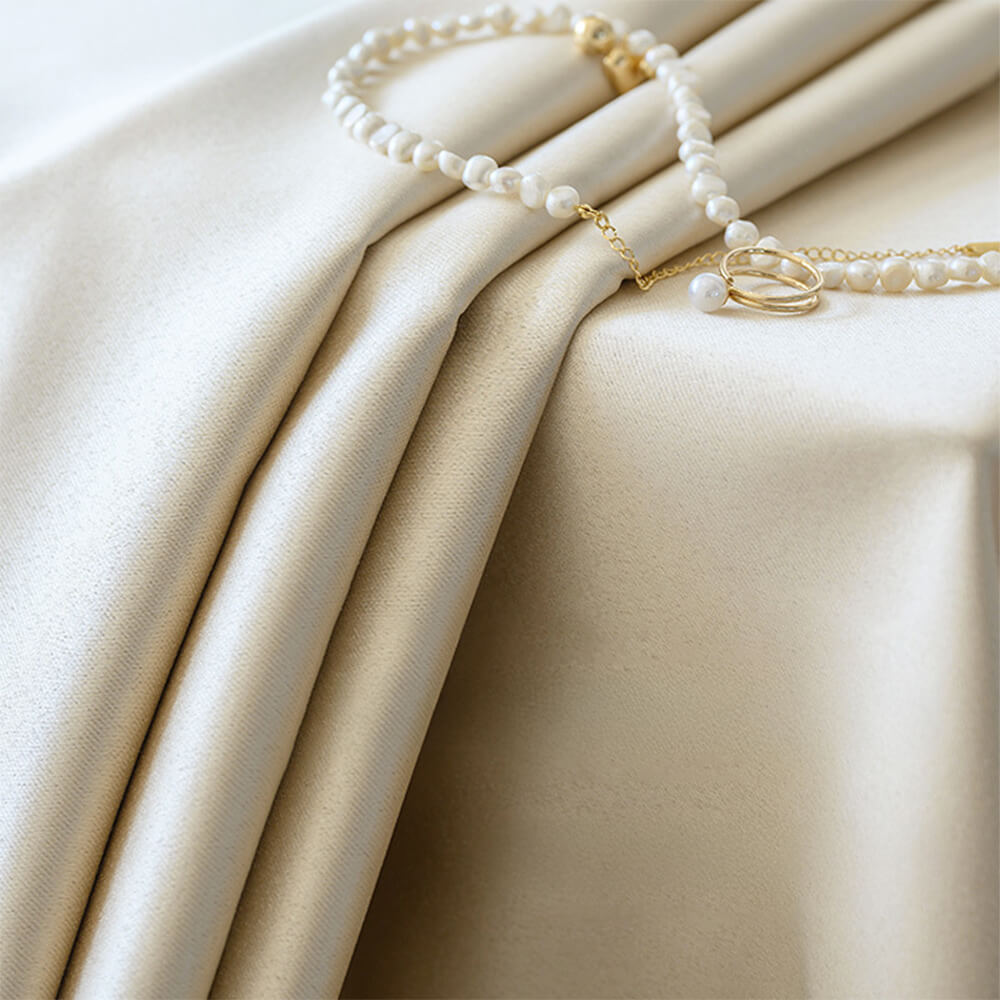 Rideaux occultants insonorisés épais en satin de luxe moderne