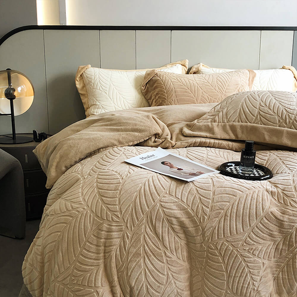 Juego de cama de terciopelo tibio en relieve natural en relieve de hoja