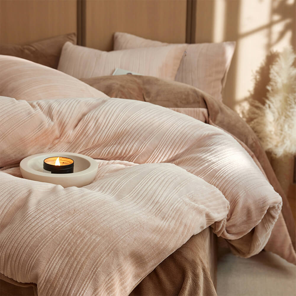 Minimalista Línea ondera ondulada Reta de cama de terciopelo tibio