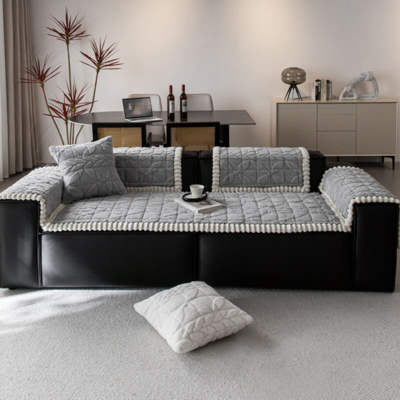 Patrón de hojas de felpa corta espesada Cubierta de sofá sin deslizamiento resistente a los rasguños