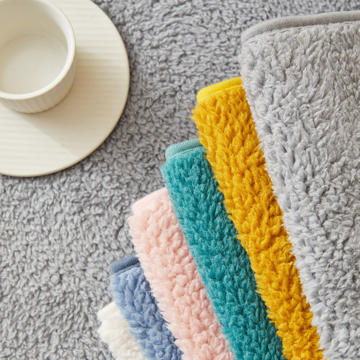 Lovely Cat's Paw Sherpa Fleece Fleece Anti-slip Cover