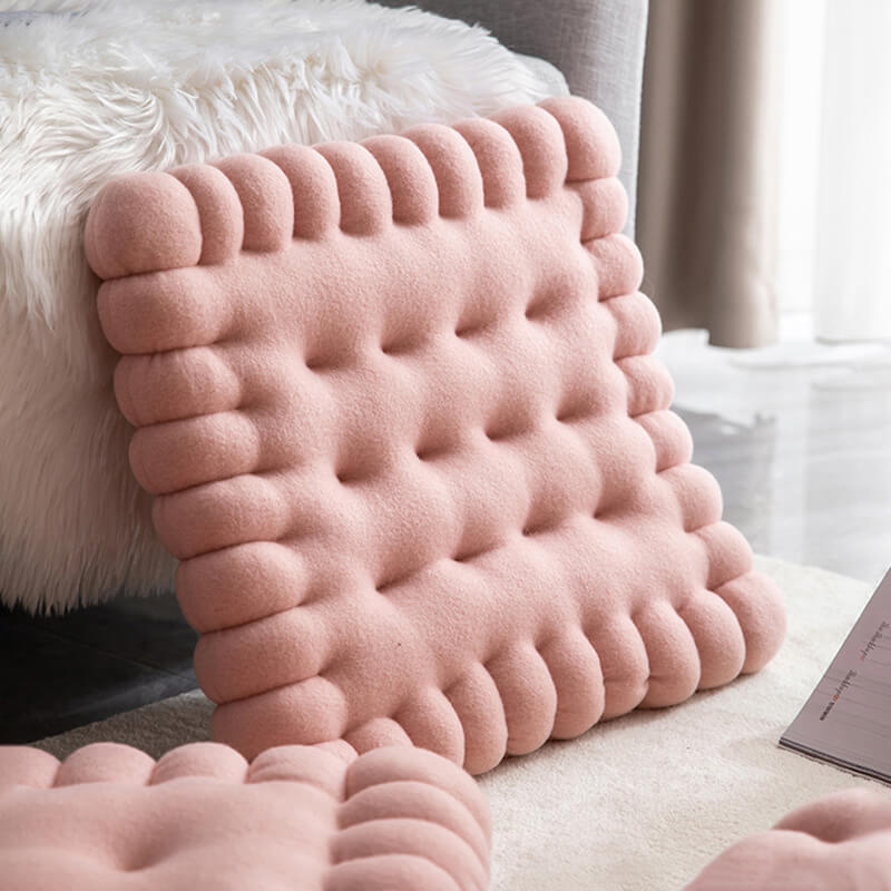 Biscuit Quilted Dog Bed - FUNNYFUZZY