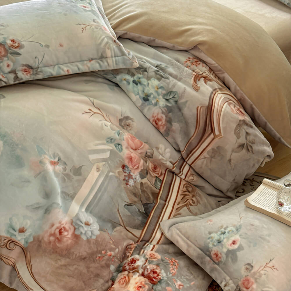 Timeless Floral Milk Velvet Warm Anti-Static Bed Sheet Set