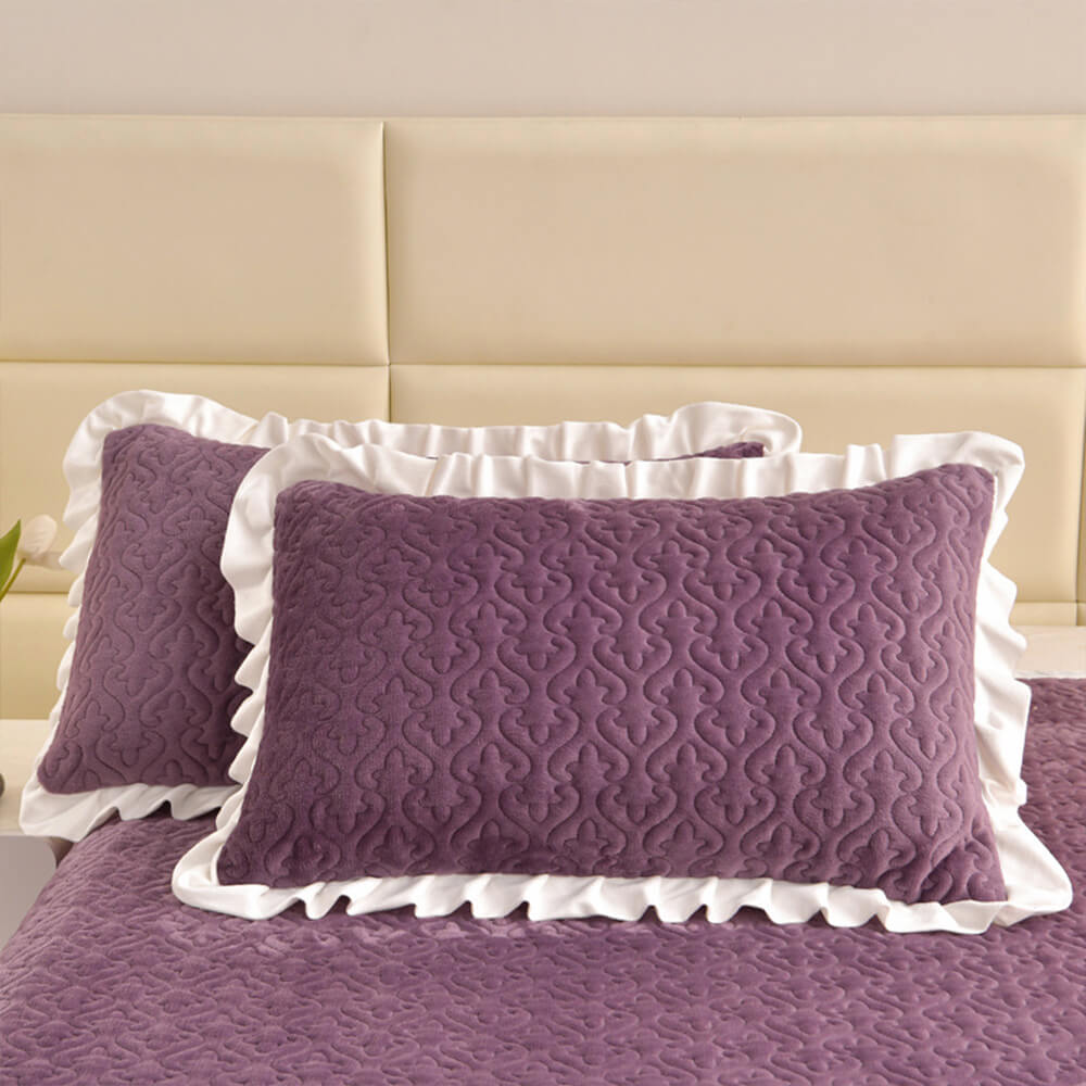 Milk Velvet Royalty Tradition Pattern Throw Bedspread