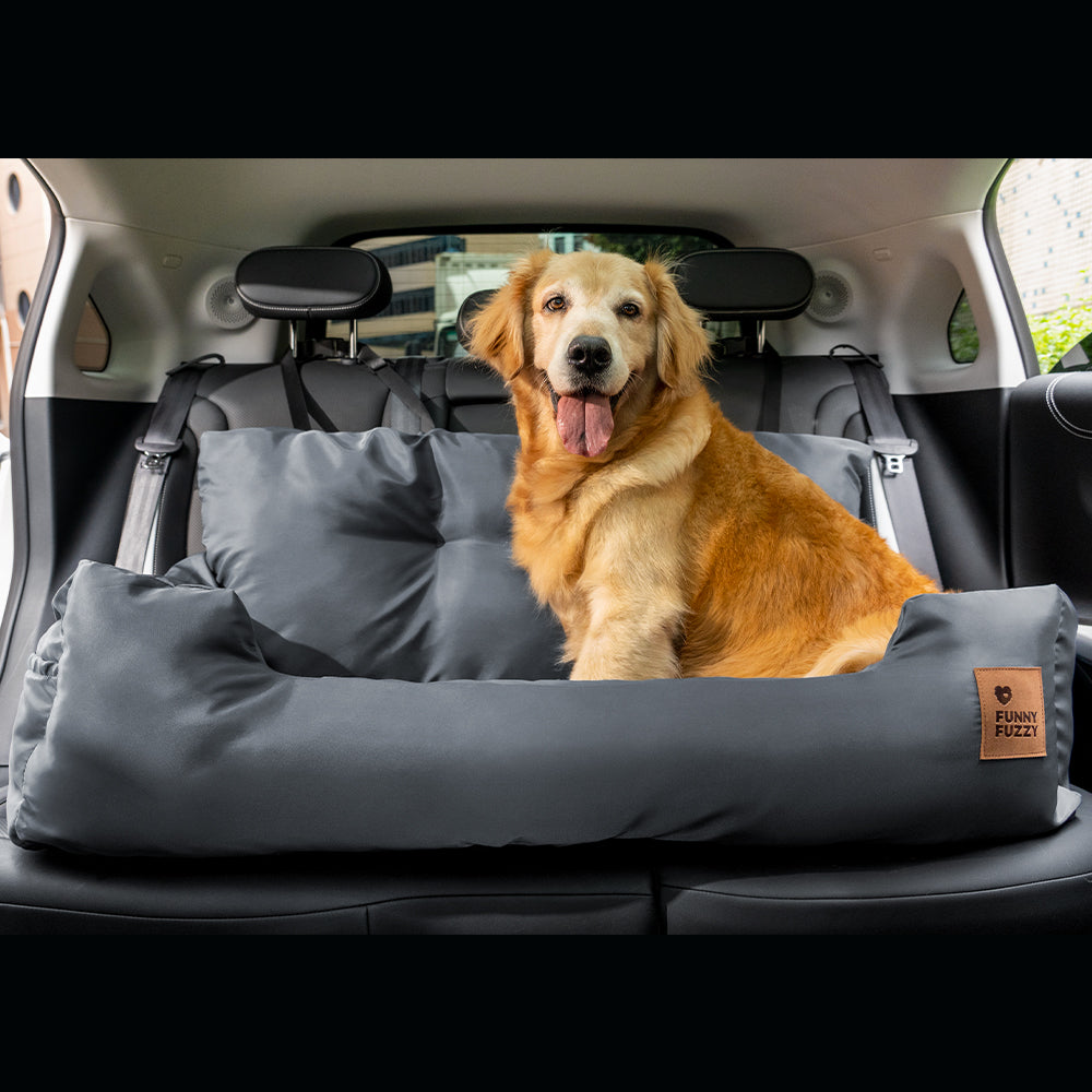 <tc>Asiento de coche para perros, asiento trasero protector para viaje - mediano y grande</tc>