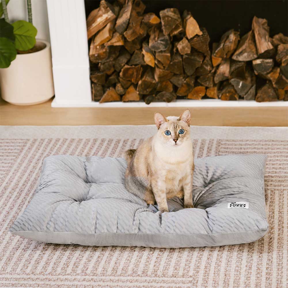 Dual-Sided Cozy Plush Washable Calming Cat Mat