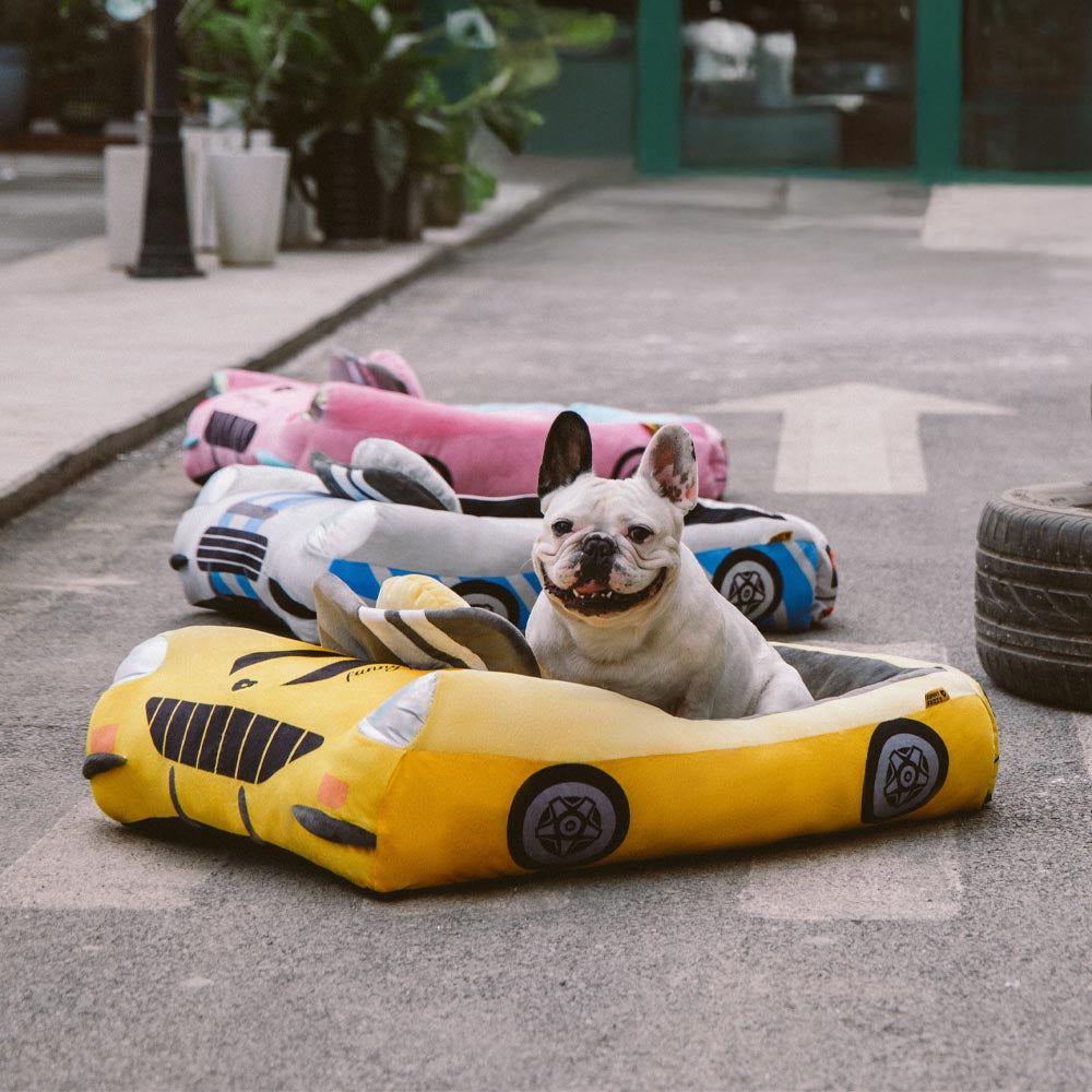 FUNNYFUZZY Chic Racer Car Supportive Dog Bed - Glamour Drive