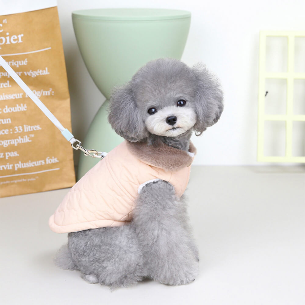 Veste chaude matelassée en peluche pour chien avec col en fausse fourrure