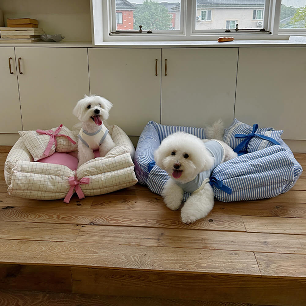 Lit romantique pour chien et chat avec nœud papillon en microfibre