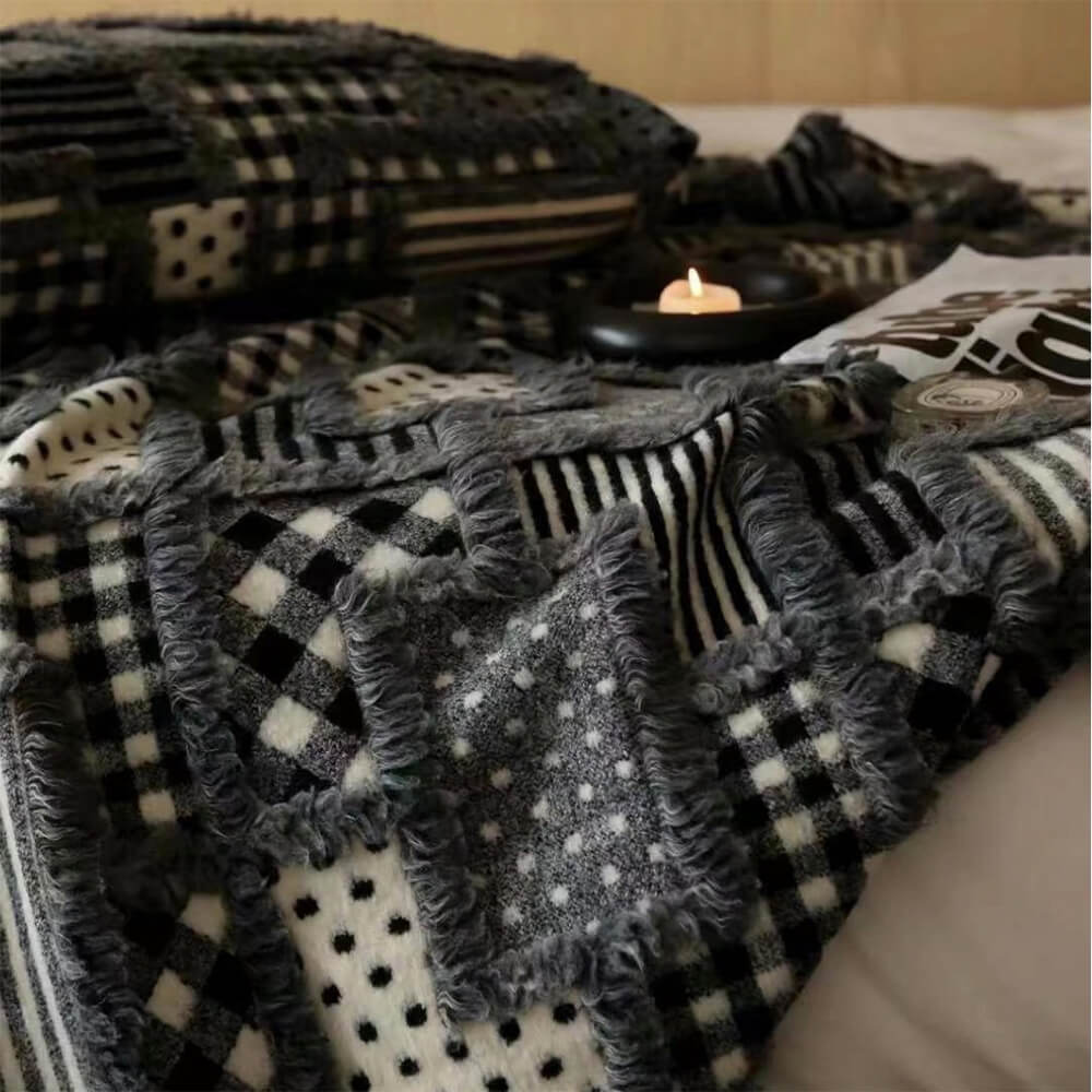 Classic Plaid Cozy Bedding Throw Blanket