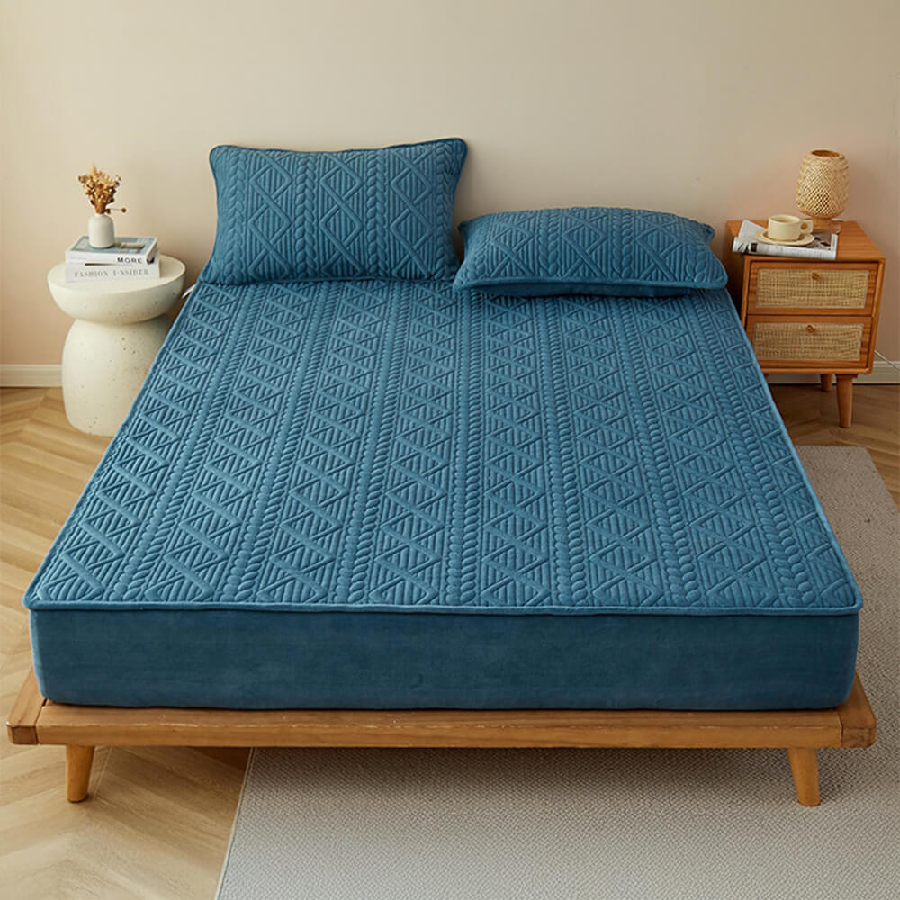 Wheat-Inspired Geometric Padding Quilted Milk Velvet Fitted Sheet Mattress Cover