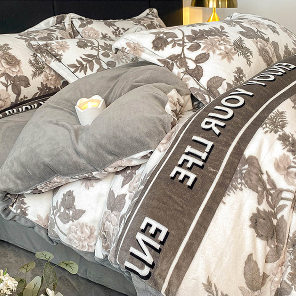 Elegante foglio del letto di calore antistatico in velluto in velluto europeo