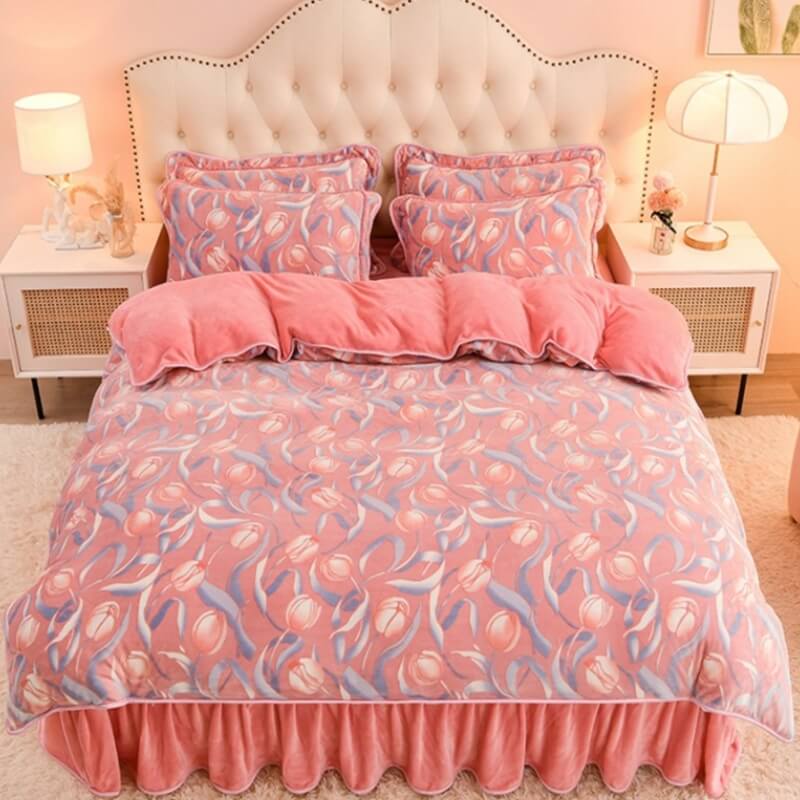 Modern Leaf Pattern Soft Milk Velvet Bed Sheet Set with Bed Skirt