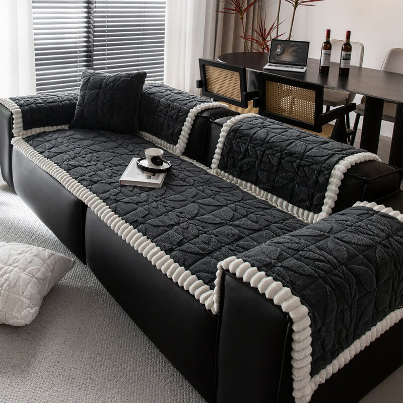 Patrón de hojas de felpa corta espesada Cubierta de sofá sin deslizamiento resistente a los rasguños